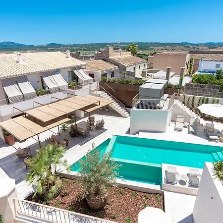 Hotel Ynaira &