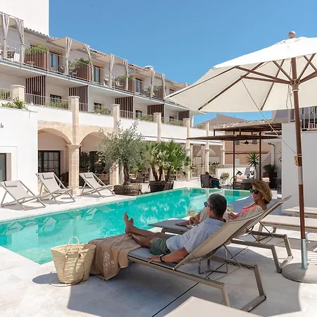 Ynaira Hotel&spa Hotel