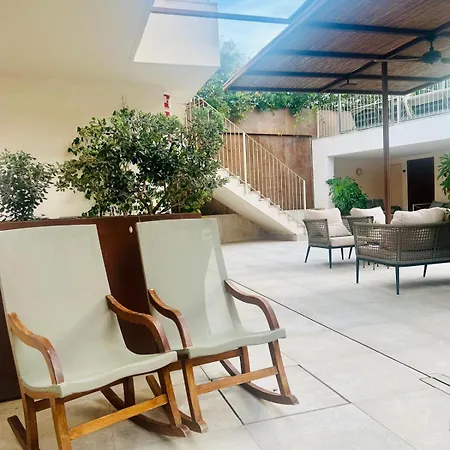 Ynaira Hotel&spa 4*